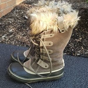 Sorel Joan of Arctic womens boots
